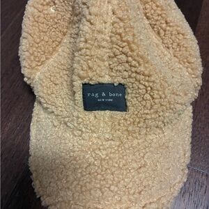 rag & bone Plush Sherpa Cap in Camel-Tone